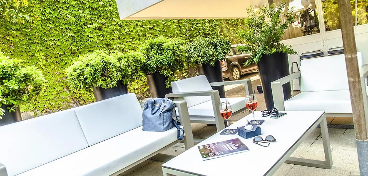 Hotel New Castle Cesenatico Italy